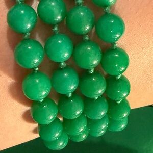 Elegant Green Beaded jadeite  Necklace